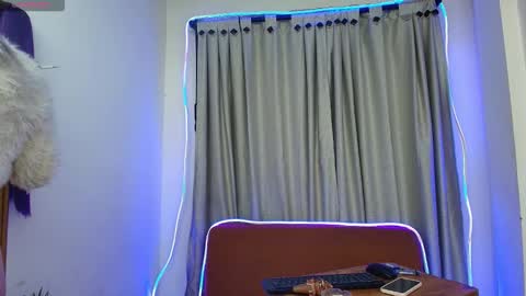 Klhoe Carter 3 online show from February 19, 5:37 am