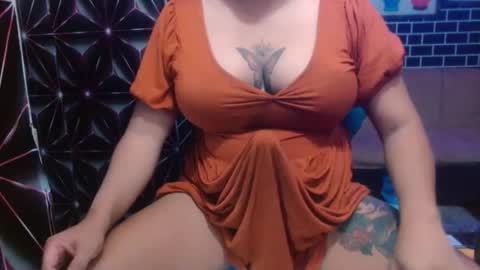  i am trixie im Your Selfsucking Mistress  online show from May 25, 2:08 am