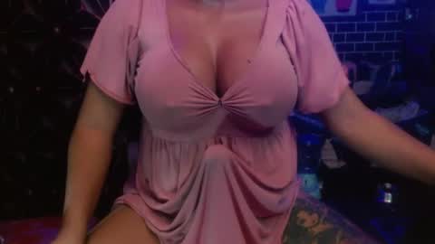  i am trixie im Your Selfsucking Mistress  online show from June 29, 12:25 am