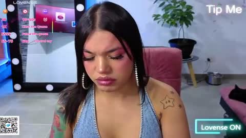 Ashley Independent model online show from June 25, 2:09 am