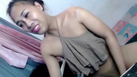 _asiancutie online show from June 6, 4:08 am