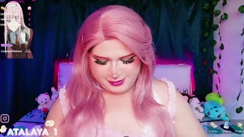 independent model atalaya online show from June 7, 11:51 am