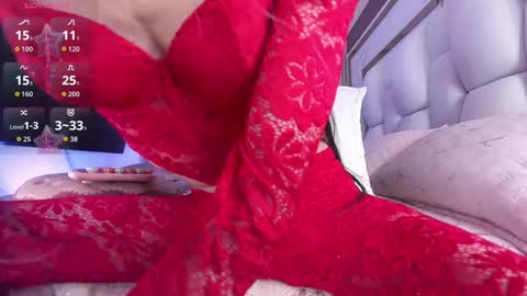 Snapshot of _bellaswwet_ chatting on September 8, 3:11 pm _bellaswwet_ online show from September 8, 3:11 pm