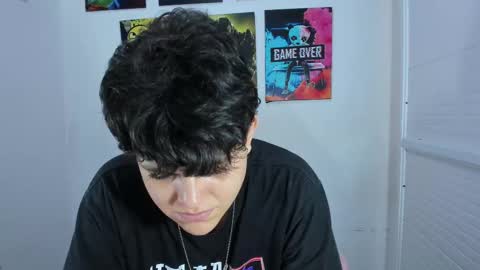 ian online show from November 22, 7:16 pm