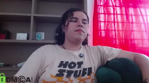   online show from July 9, 9:52 pm
