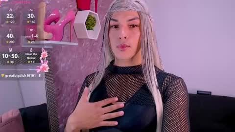 SofiLuna online show from March 9, 9:46 am