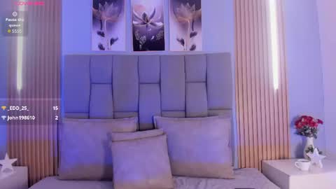 _valerycooper online show from June 13, 12:05 pm