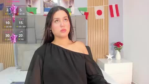 _valerycooper online show from July 18, 12:23 pm