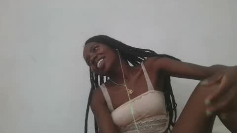 aangevelo online show from November 18, 7:19 am