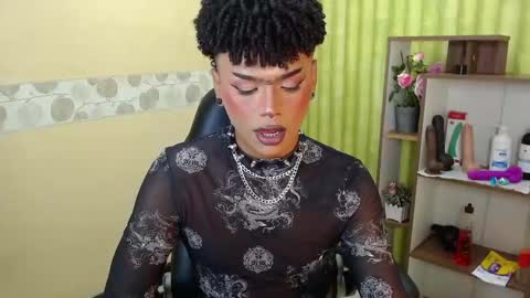 im NiallDun online show from March 1, 1:22 am