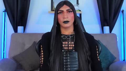 Abbigail Fuster  online show from June 18, 12:10 pm