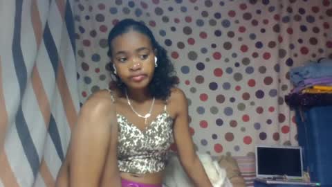 abdellahh online show from July 27, 9:32 pm