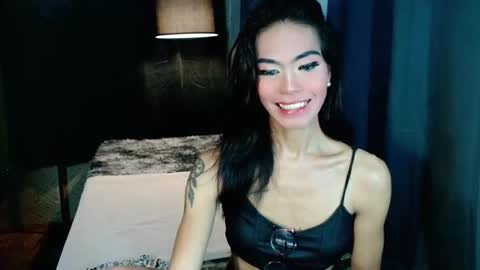 Miss Sophie online show from June 8, 4:23 am