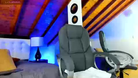 Adara Ferrara online show from March 19, 4:45 am