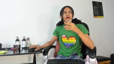 aisha_hotts777 online show from November 28, 4:25 am