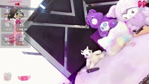 alahia_daboin online show from November 6, 5:40 am