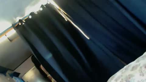 Kimmygirl online show from November 8, 5:30 am