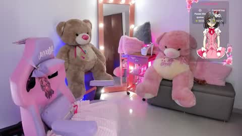 Alessa online show from November 14, 7:11 pm