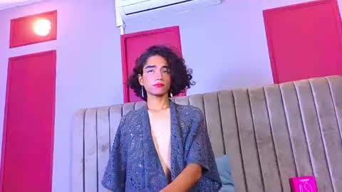 AlessiaRose online show from July 28, 2:57 pm