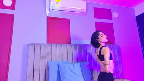 AlessiaRose online show from August 1, 12:28 pm