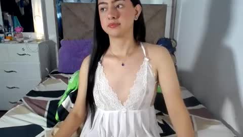 -- ALEXIS -- online show from June 20, 1:19 am