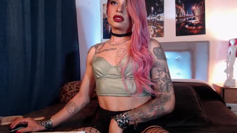 Snapshot of alexjhonsson chatting on December 29, 10:23 am Alexjhonsson online show from December 29, 10:23 am