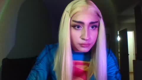 alicesparkle13 online show from July 2, 8:30 am