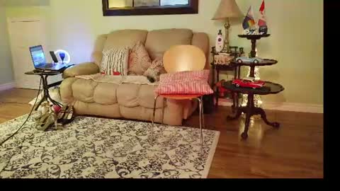 Alicia deHart  Help me reach 1000 Followers. Its FREE online show from July 5, 12:27 am