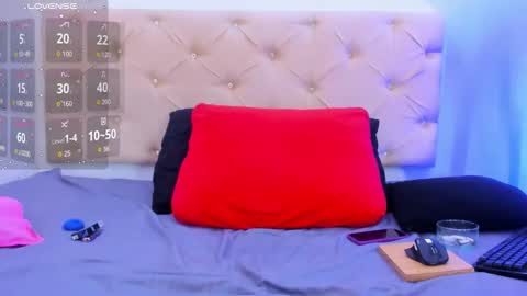   online show from October 24, 7:02 am