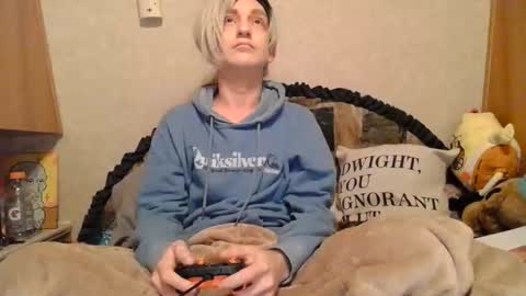 Alisha online show from February 26, 7:02 am