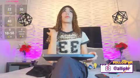 Alli  online show from June 22, 12:24 pm