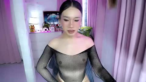 mj online show from June 12, 12:42 am