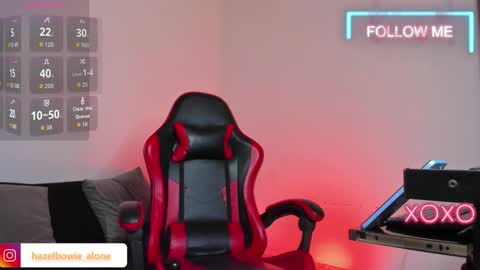 Hazel Bowie online show from January 11, 6:03 pm