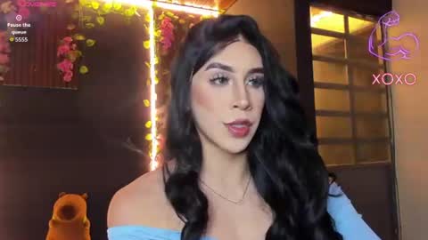 Hazel Bowie online show from June 12, 12:31 am