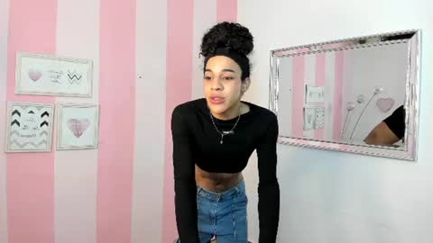 amaia_monroe online show from June 20, 2:03 am