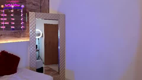 amaia_monroe online show from July 7, 6:47 am