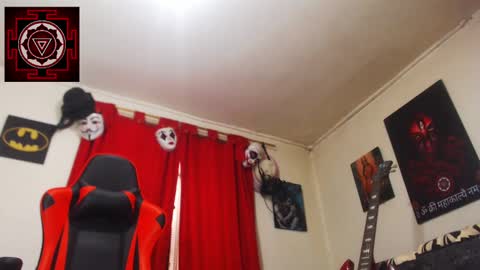 Amanda Valeska online show from January 7, 1:21 pm