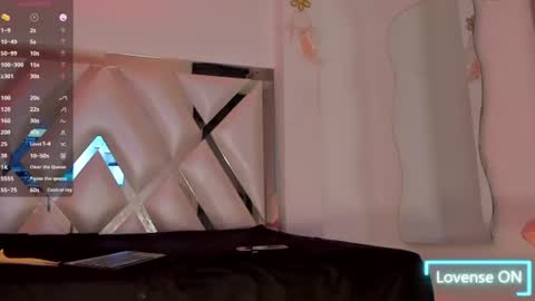 amandaa_fox_ online show from June 18, 8:02 pm