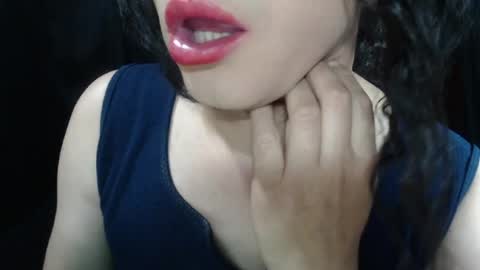 Amanda cerat online show from April 15, 7:13 am