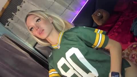 amelinckx online show from February 15, 7:28 pm