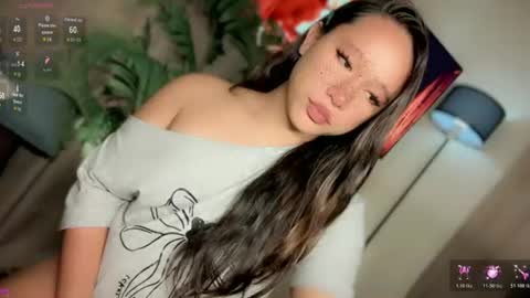 amera_slut online show from July 15, 9:09 pm
