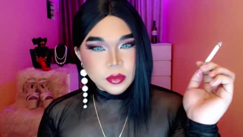 Queen Mireska online show from December 26, 1:54 pm