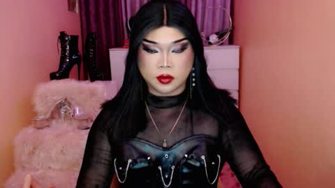 Queen Mireska online show from October 4, 12:39 pm