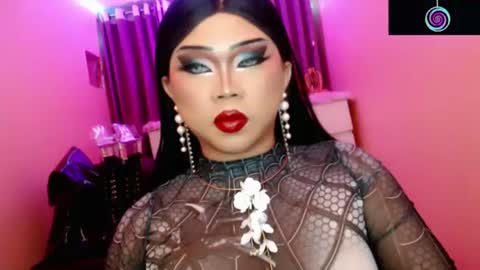Queen Mireska online show from July 6, 4:53 pm