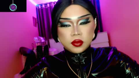 Queen Mireska online show from July 11, 6:12 pm