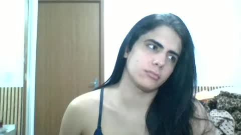 amputeeluna online show from August 4, 1:33 am
