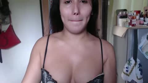 amysweetbabe online show from February 10, 5:25 am