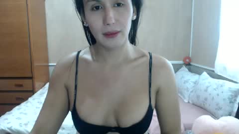 amysweetbabe online show from June 14, 4:03 am