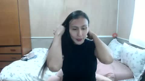 amysweetbabe online show from June 27, 6:40 am