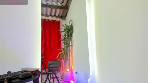 Ana  online show from May 11, 11:37 am